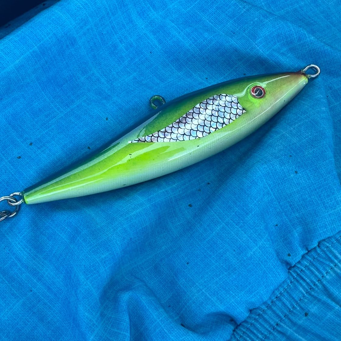 Green Scale Flank variation — green body with silver scale-print flank